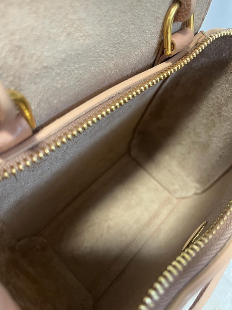 CELINE pico belt bag + what fit's inside 