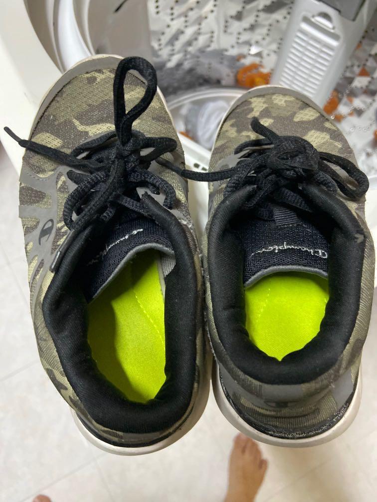 Champion shoe us13.5 for kid Babies Kids Babies Kids Fashion