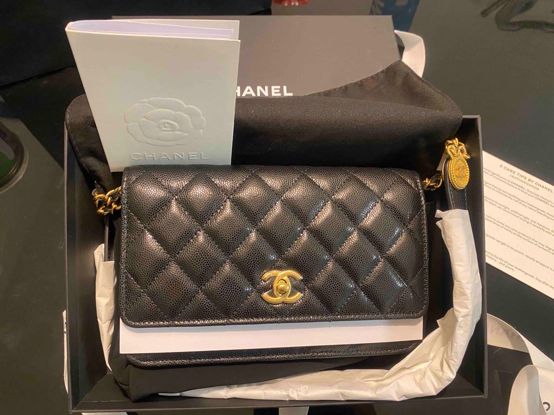 Chanel 22A woc, Women's Fashion, Bags & Wallets, Cross-body Bags on ...