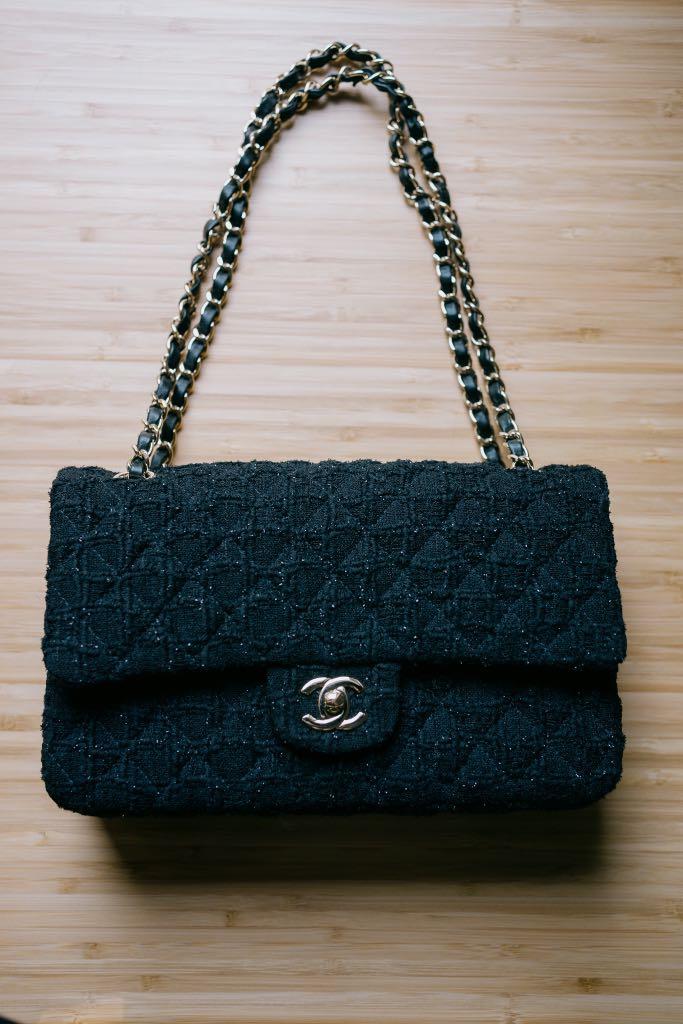 Chanel tweed classic best sale flap