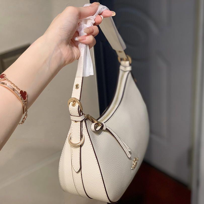 Coach Kleo White Hobo Bag Shoulder Bag Women s Fashion Bags Wallets Shoulder Bags on Carousell