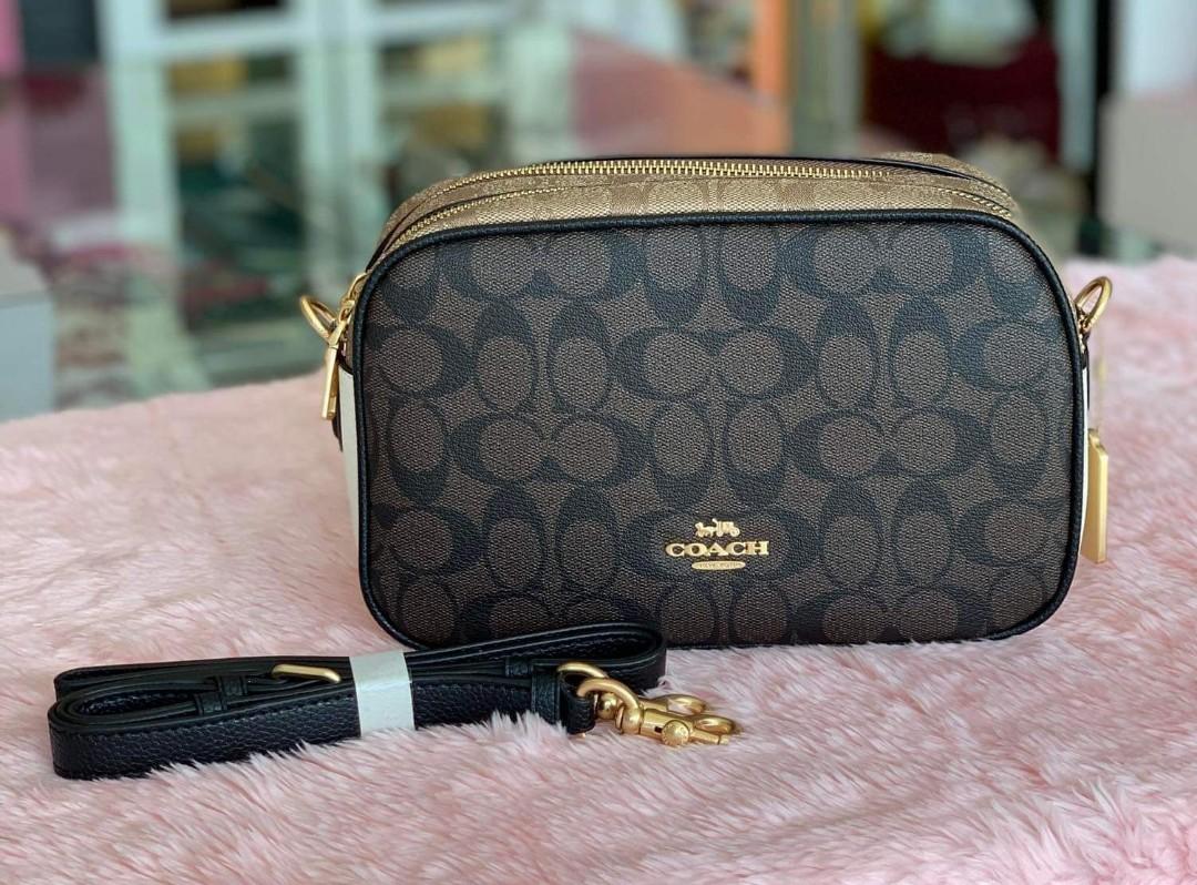 Coach sling bag hotsell 2019