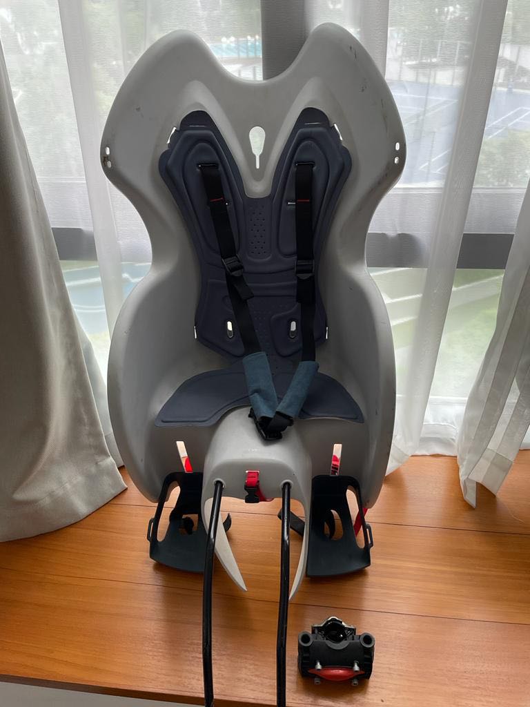 Decathlon child bike seat, Sports Equipment, Bicycles & Parts, Parts