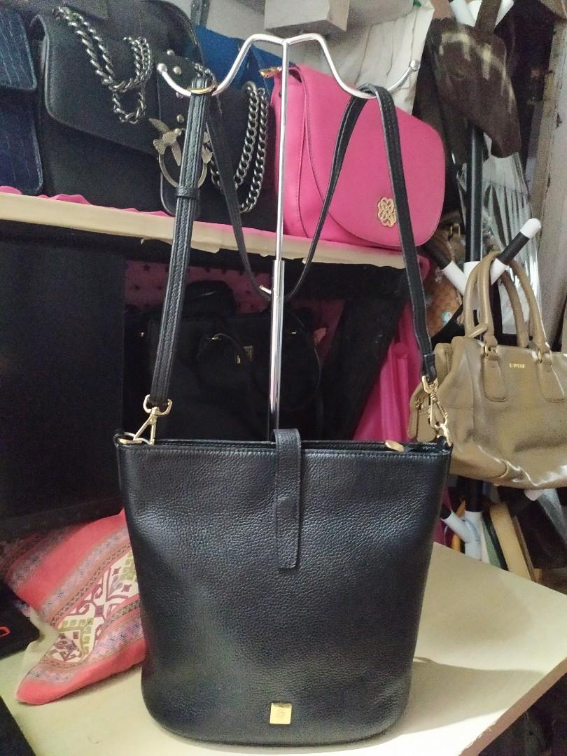 Elegance bucket bag, Women's Fashion, Bags & Wallets, Crossbody Bags
