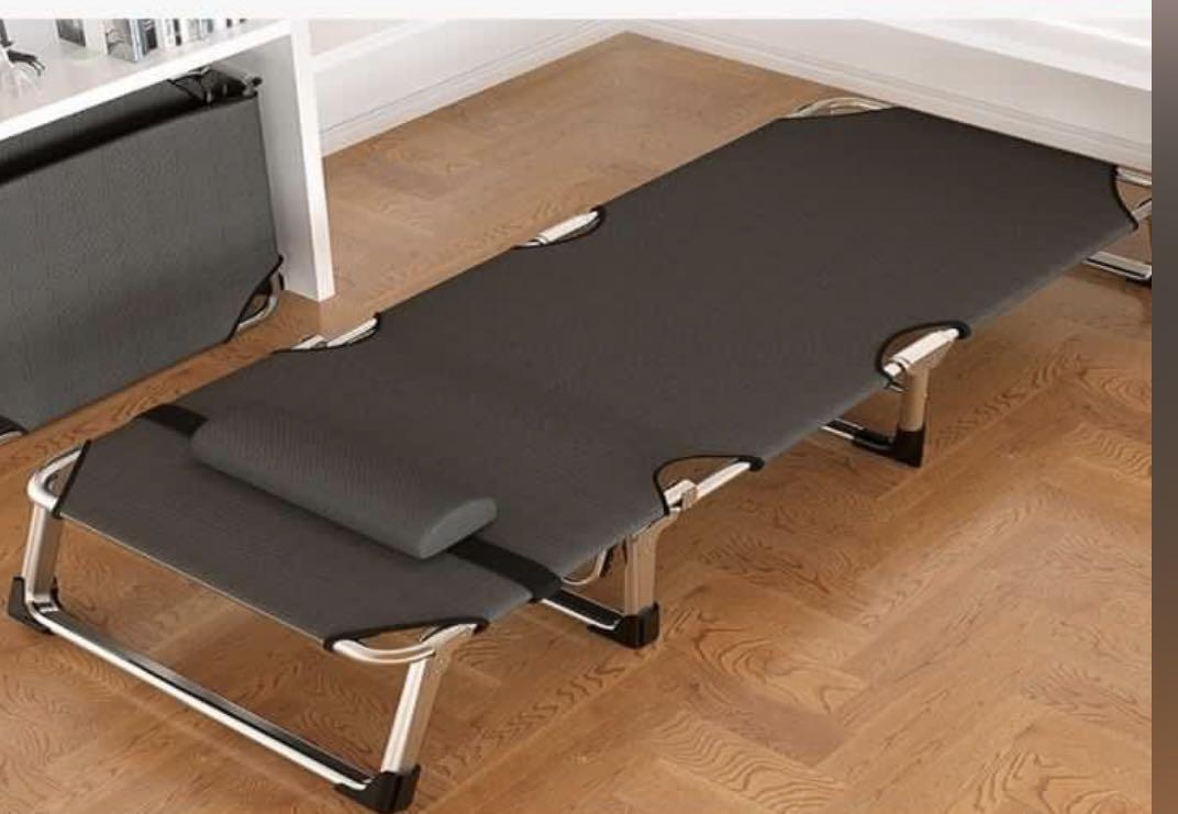 Foldable bed (Category: Bed Frames & Mattresses) located in Singapore. Submitted by ilovetoeatchocolate (Listing ID 1171170749, Image 1). Description: brand new self collection @ yishun/ khatib comes w cotton pad never use at all no box to store it as box has been discarded .