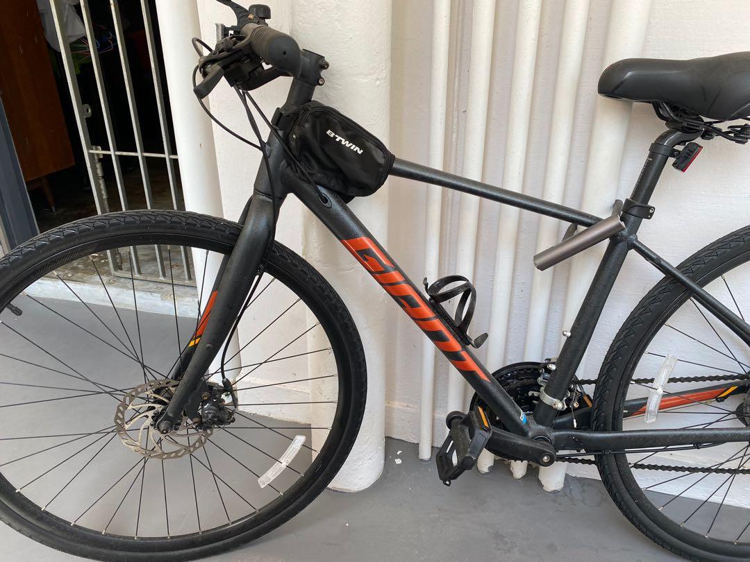 giant escape 3 wheel size