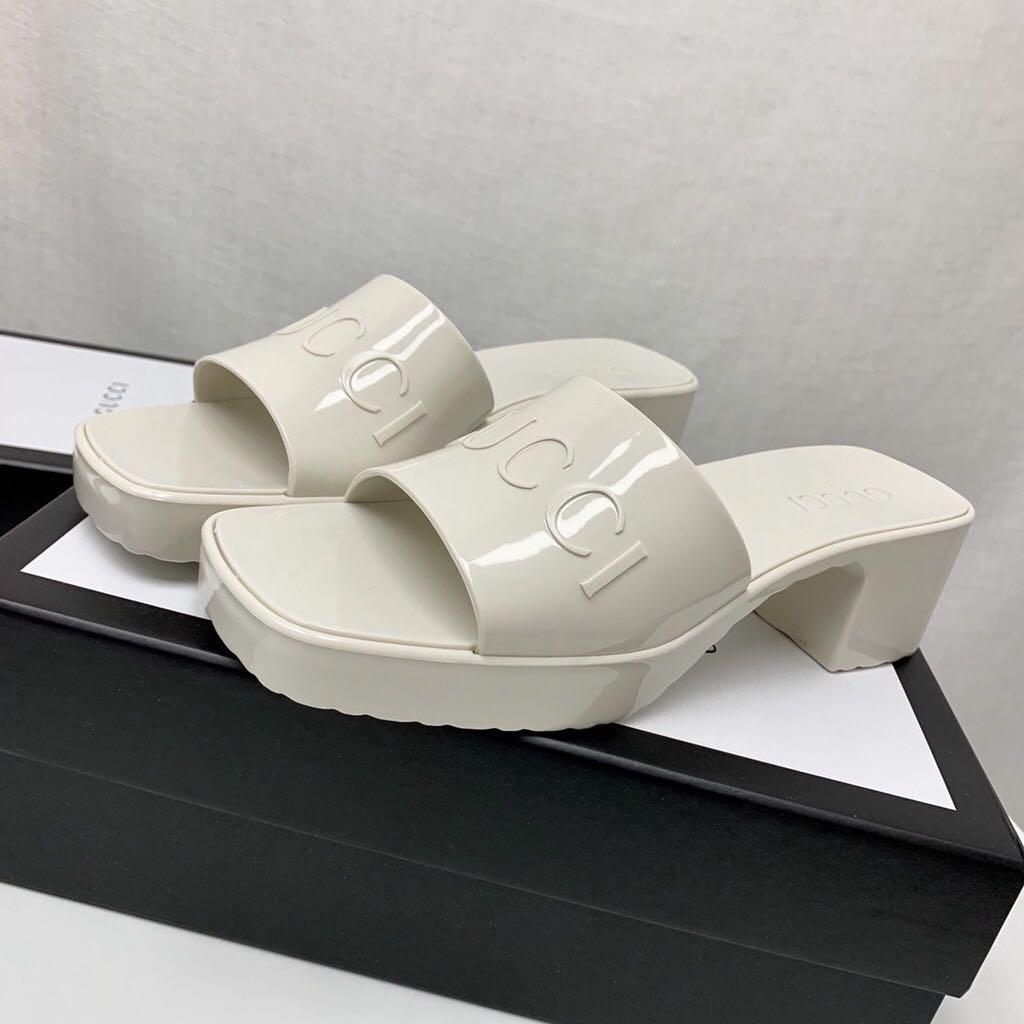 gucci jelly sandals pink