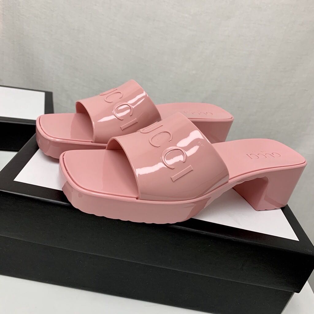 Gucci Jelly Sandals, Women's Fashion, Footwear, Sandals on Carousell