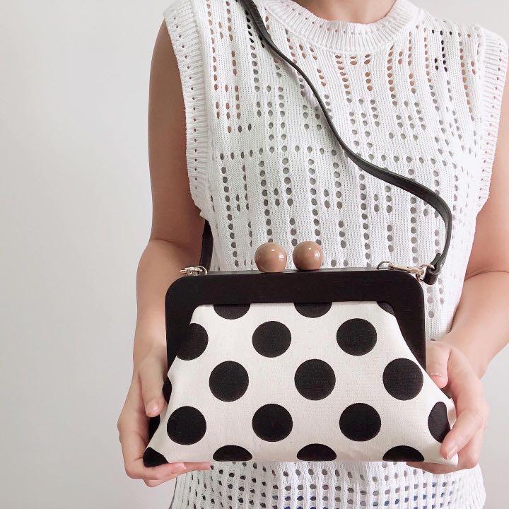 Handmade Japan polka dots wooden clasp crossbody bag
