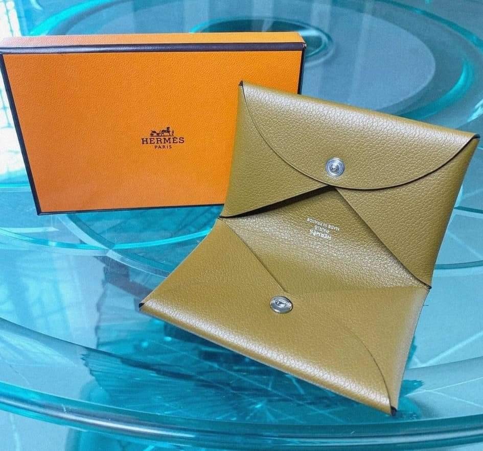 Hermes card holder, Women's Fashion, Bags & Wallets, Wallets & Card