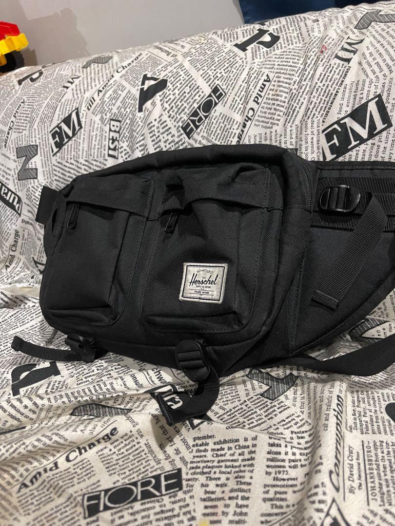 Hershel pouch outlet