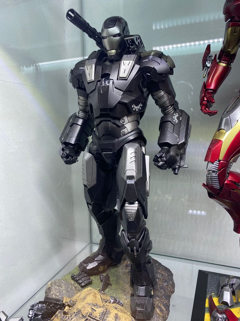 Hot toys war machine mark 1 top