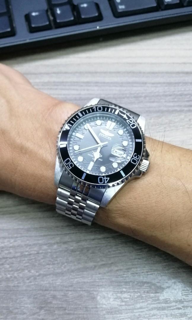 Quartz hotsell submariner homage