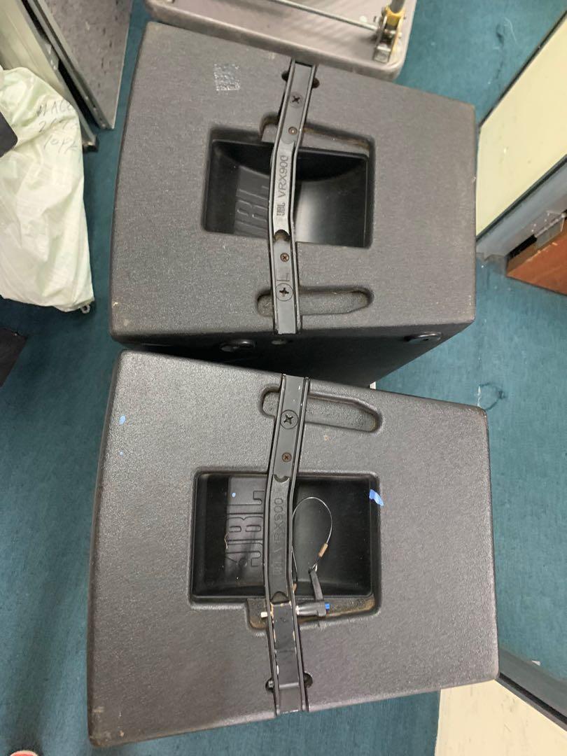 JBL Line Array VRX932 LA