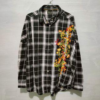 KEMEJA CEWEK BLACK WHITE