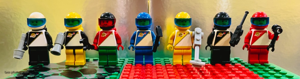 Lego futuron minifigures outlet