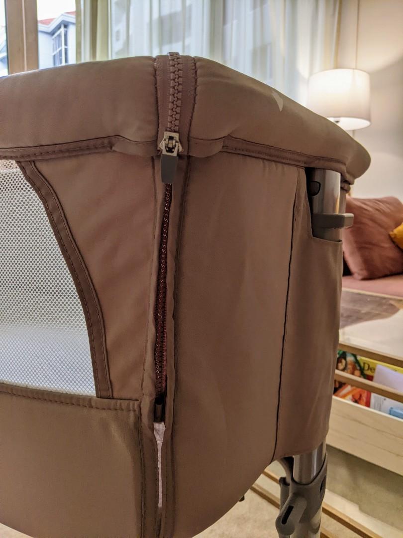 Like New Chicco Next 2 Me cot/ sidecar, Babies & Kids, Baby Nursery