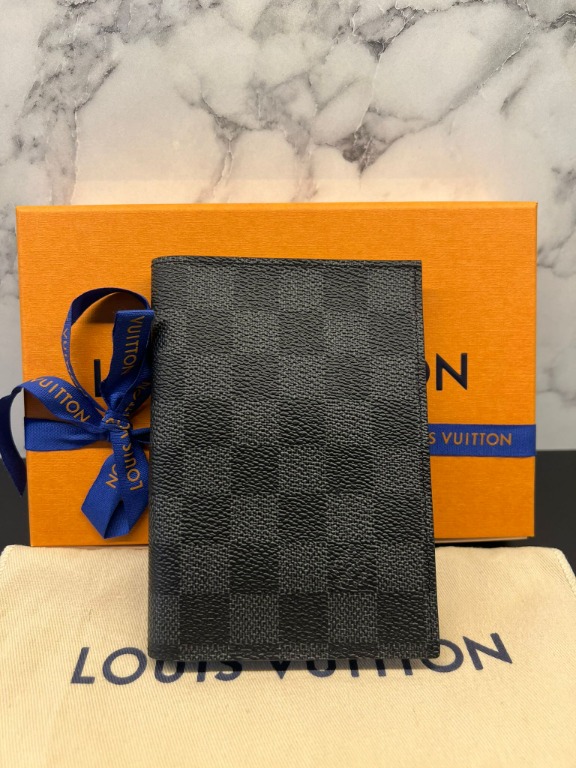 LV PASSPORT HOLDER BLACK MONOGRAM, Luxury, Bags & Wallets on Carousell