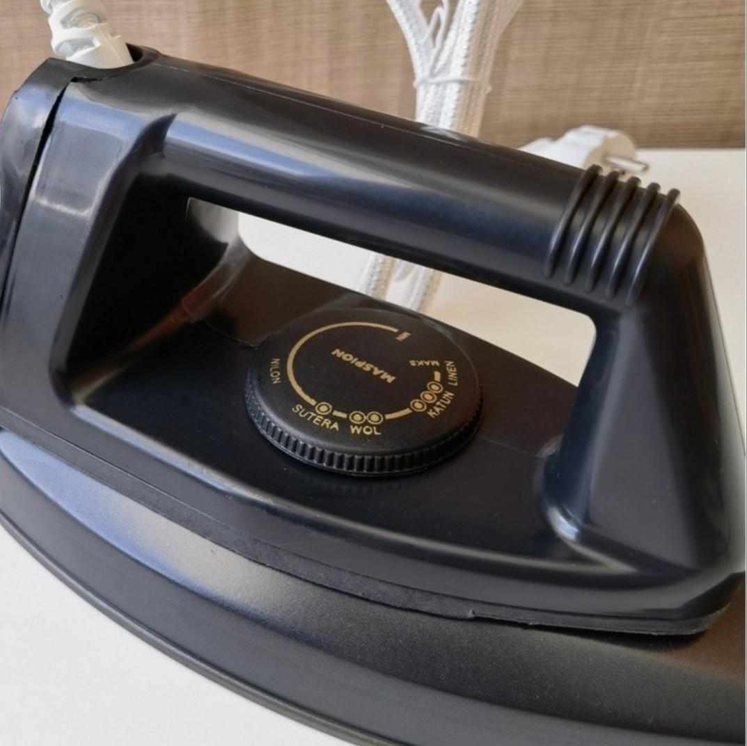 Maspion Automatic Iron Setrika Listrik Ex 1000 Elektronik Lainnya Di Carousell