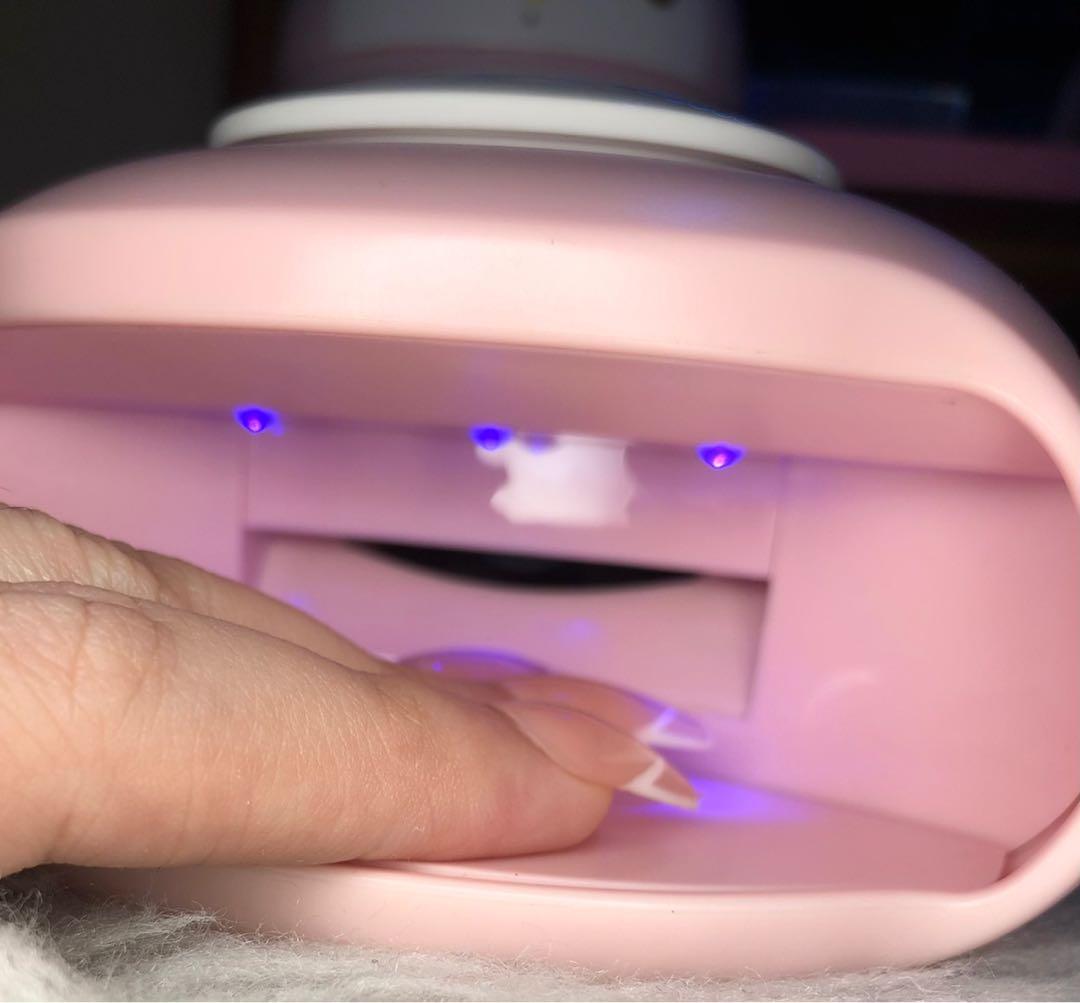 Miniso Nail Dryer(Light and Wind)Dry faster, Beauty & Personal Care