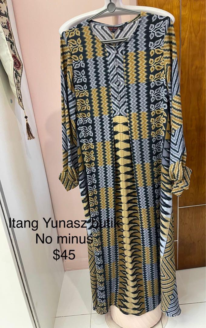 Muslimah long dress itang yunasz butik dress hari raya dress party dress