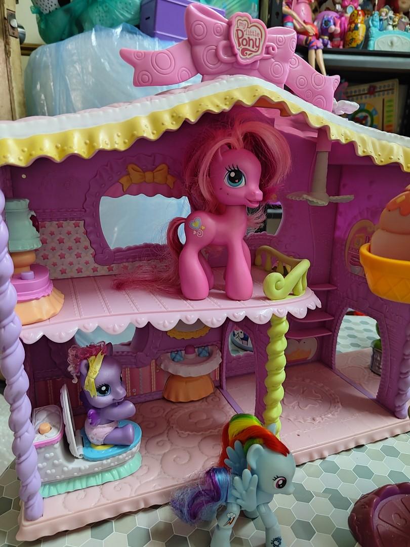 My little pony playset, Hobbies & Toys, Toys & Games on Carousell