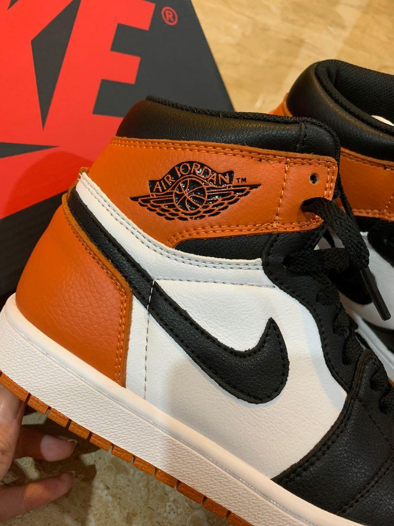 Nike Air Jordan 1 - High Retro Shattered Backboard Orange, Fesyen Pria,  Sepatu , Sneakers di Carousell