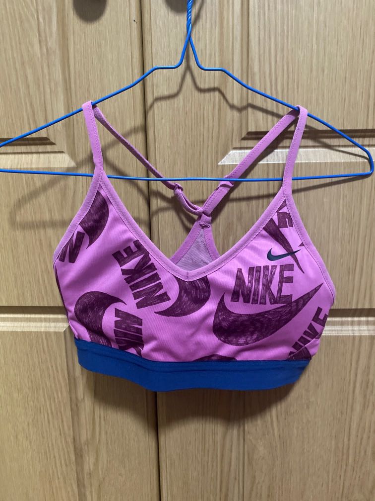 Nike sports bra, Women's Fashion, Activewear on Carousell