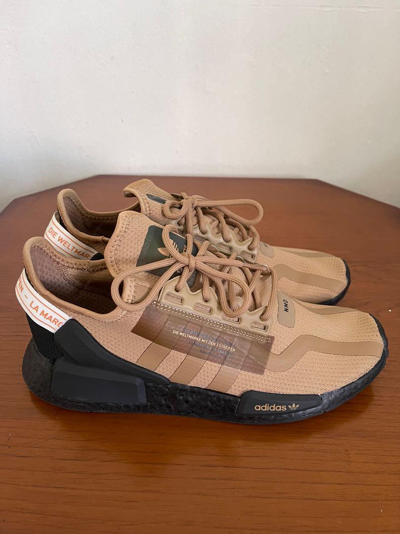 Nmd xr1 cardboard deals