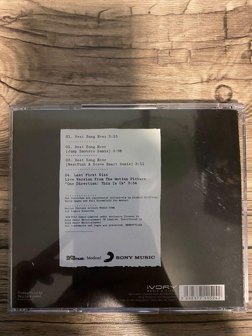 One Direction Album (Category: CDs & DVDs) located in Marikina City. Submitted by yensprlvd (Listing ID 1171121384, Image 2). Description: never used, just kept in my room.