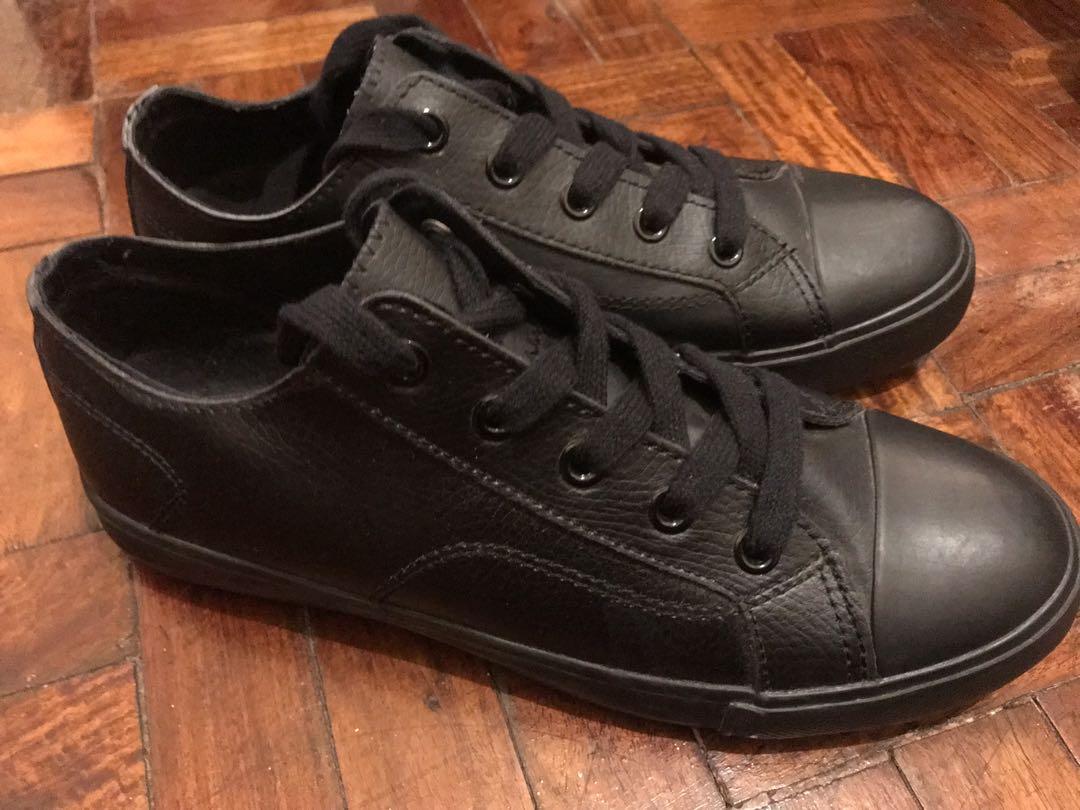 Safe t step mens shoes hotsell