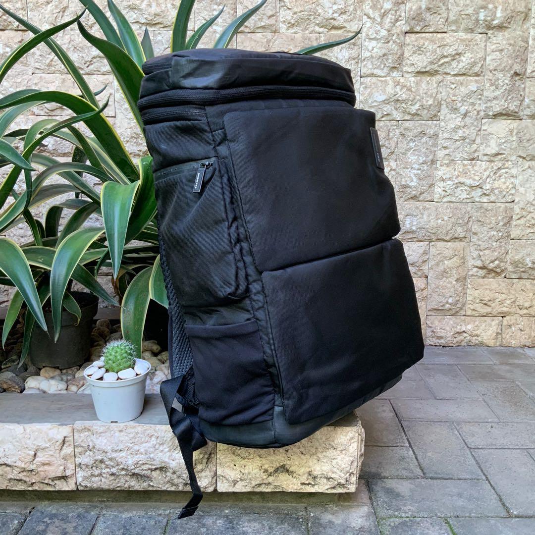 SAMSONITE RED 2WAY BAG TRAVEL LAPTOP BACKPACK, Fesyen Pria, Tas