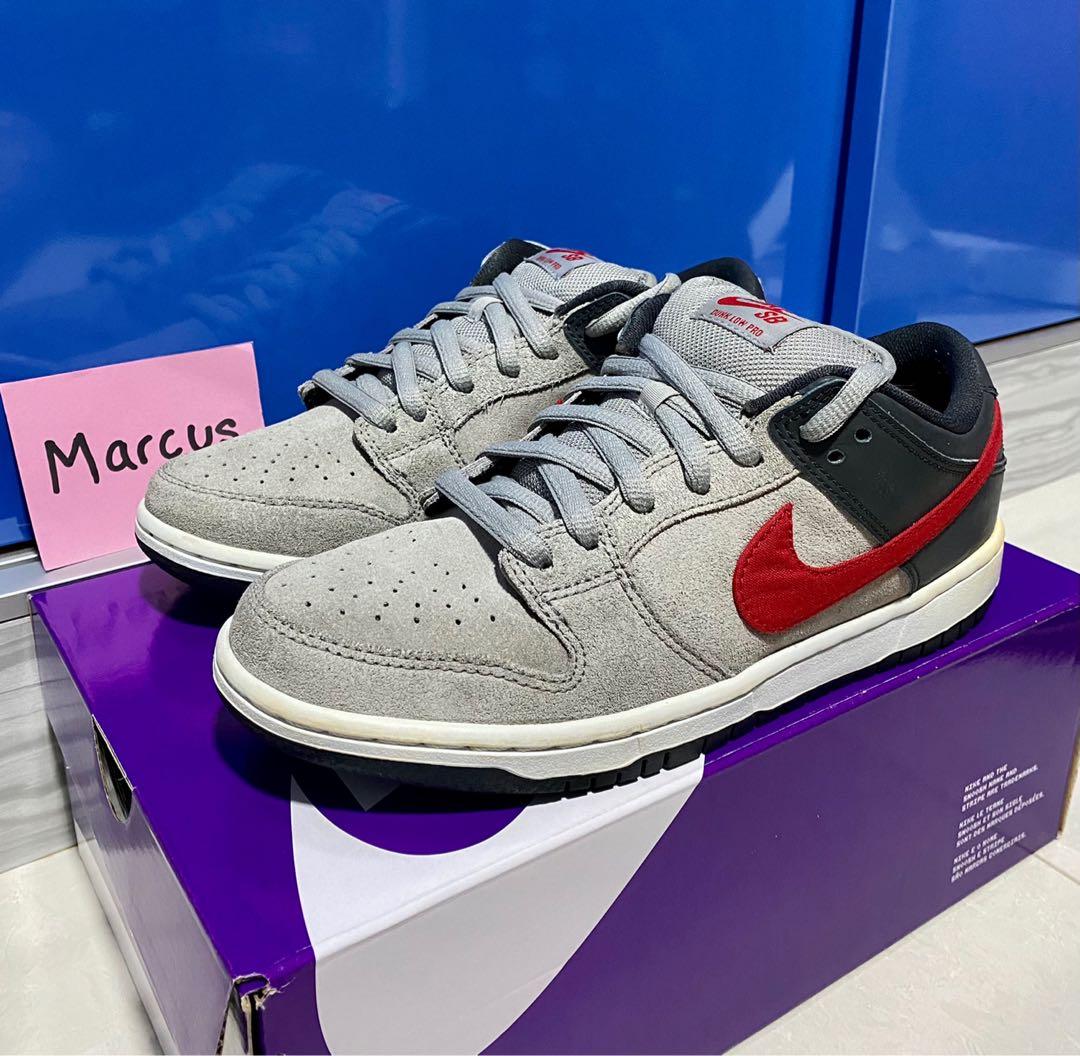 grey and red nike sb