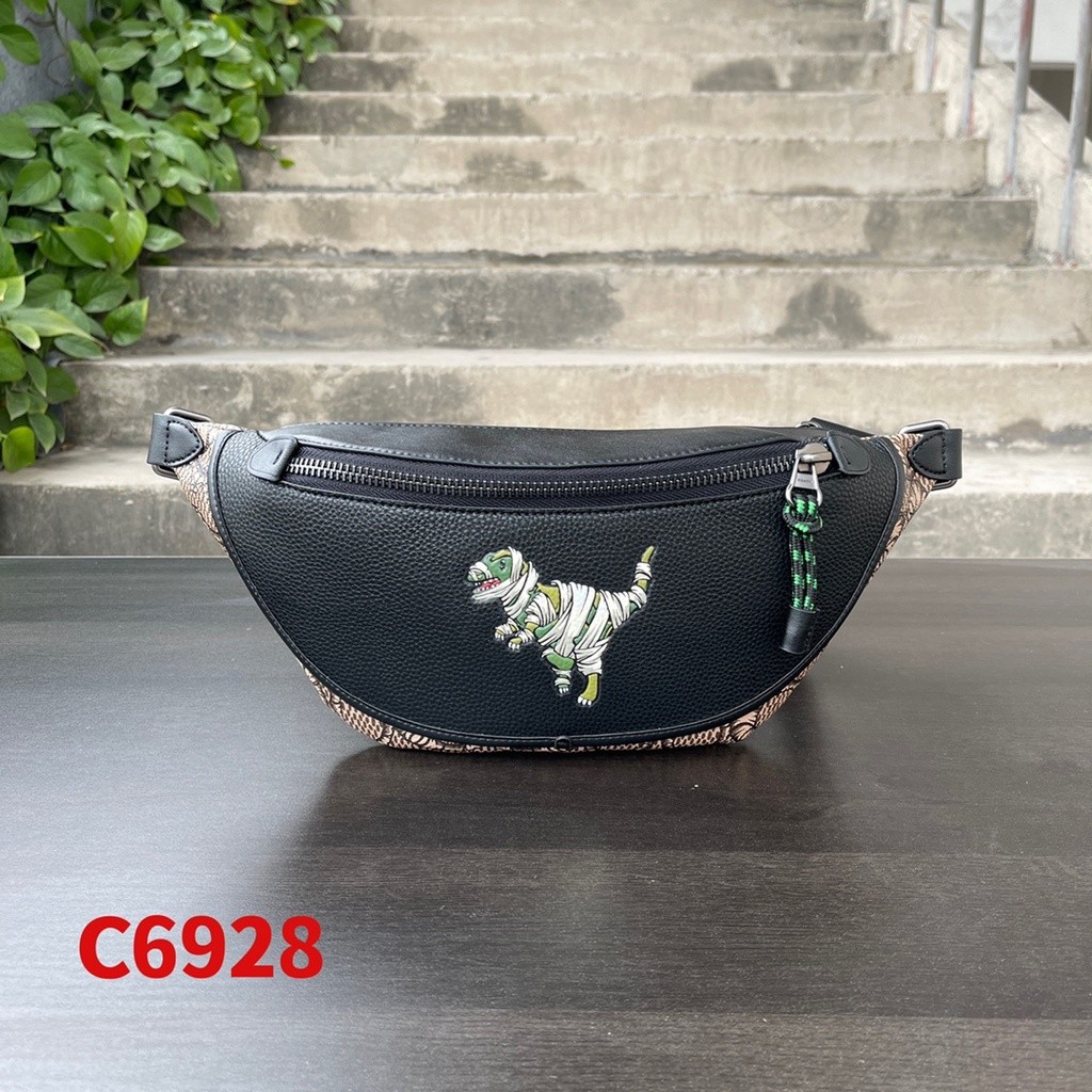 Coach waist shop bag dino