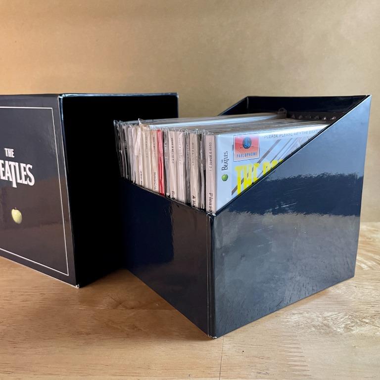 THE BEATLES CUSTOM CD BOX *** Please read the description ***, Hobbies ...