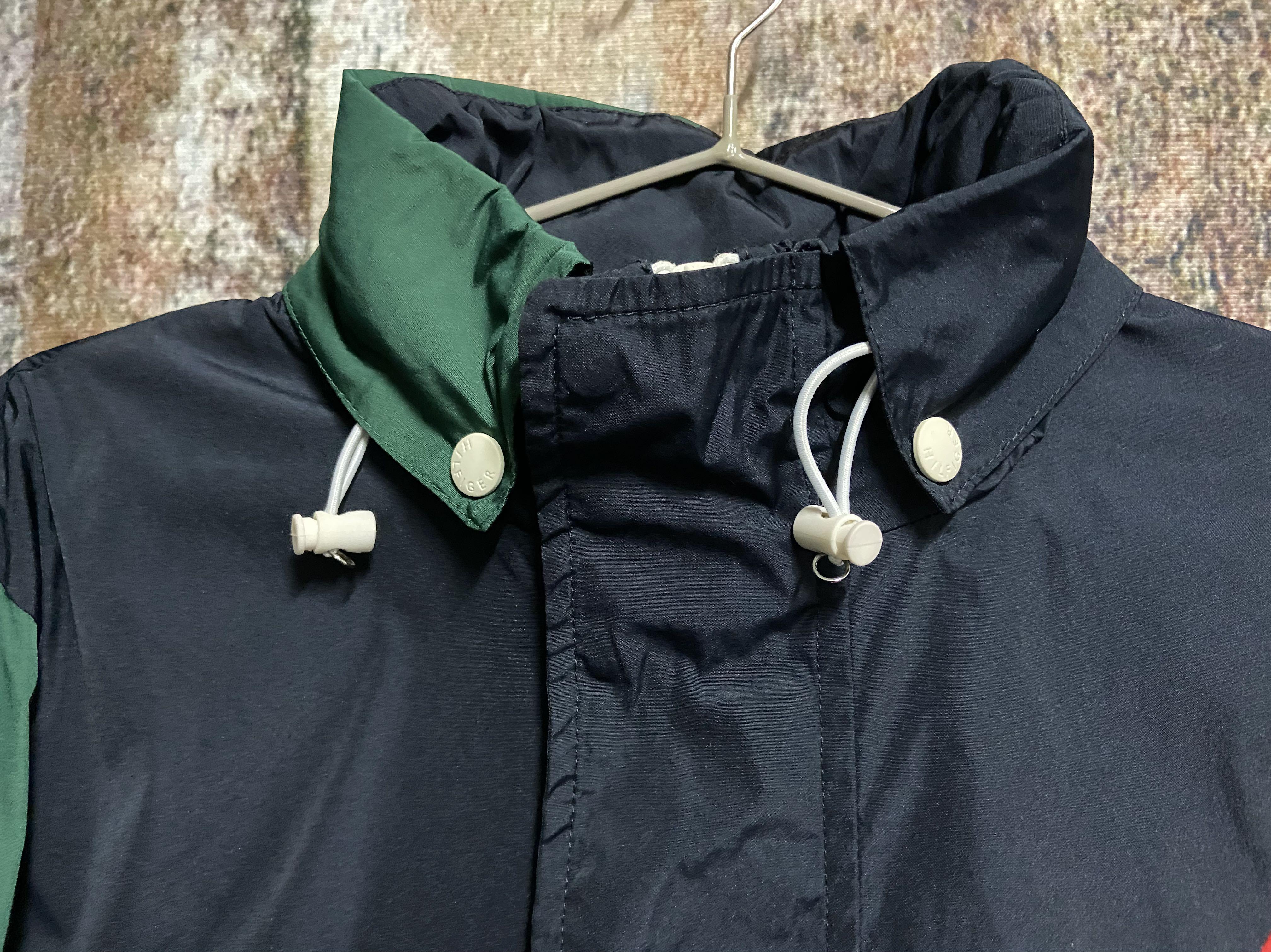 Tommy sales colorblock windbreaker