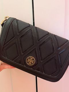 （分類：）位於 。 由 yuu888 提交（商品編號 1171088165，圖片 1）。簡介： 。