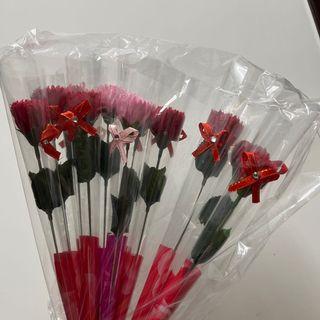 康乃馨花花一隻10！有粉紅+紅色