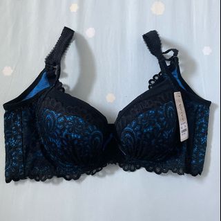 （分類：）位於 。 由 shopaholic.cow 提交（商品編號 1171328755，圖片 1）。簡介： 。