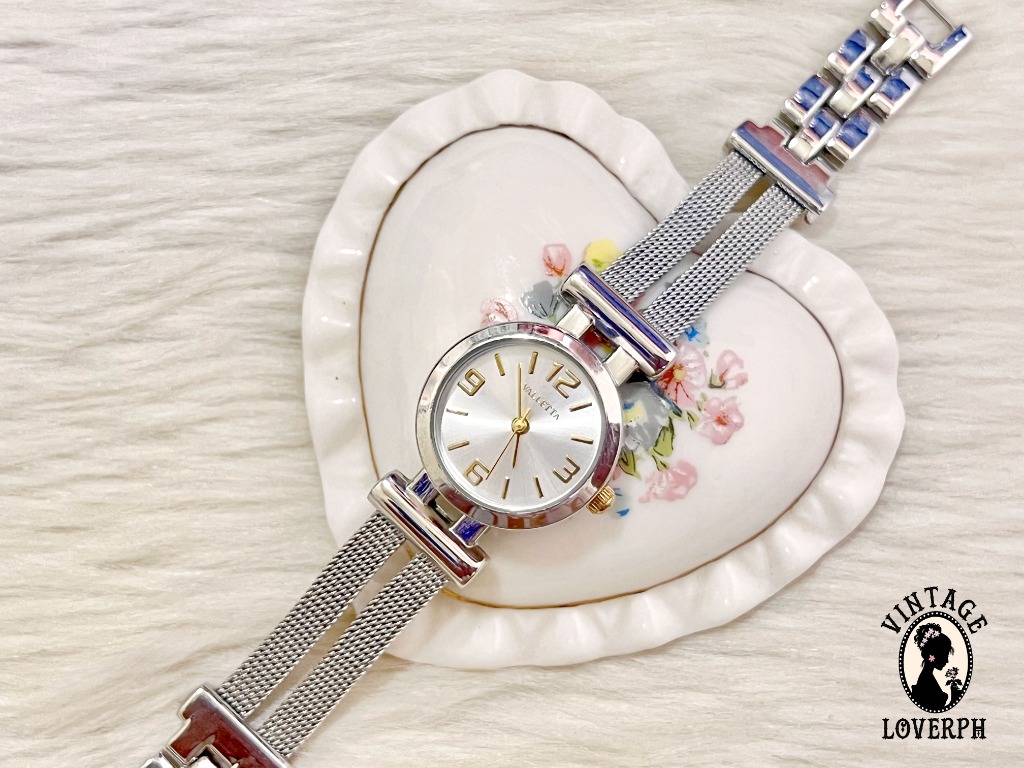 Valletta hot sale watch silver