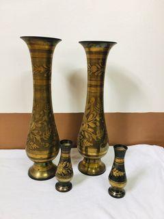 Antique set vase