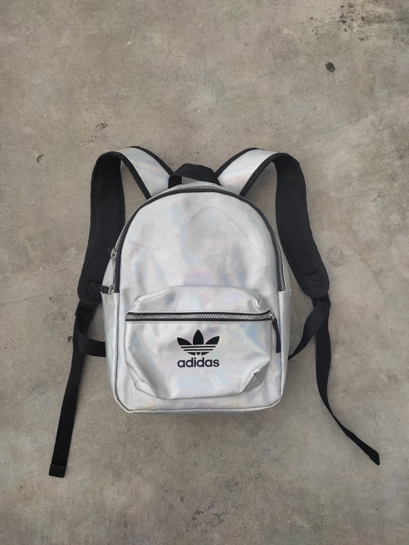 Backpack Adidas Silver, Fesyen Wanita 