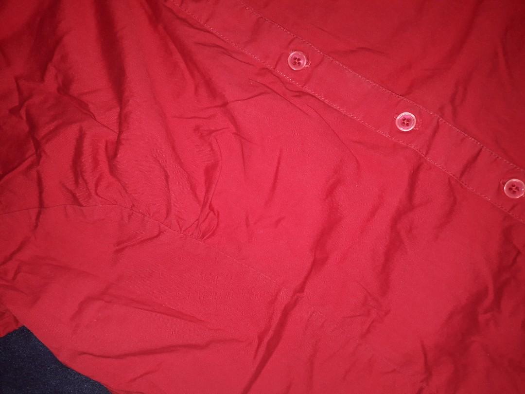 COCO blouse (Category: Blouses) located in Kuala Lumpur. Submitted by choerry__.12344 (Listing ID 1171365299, Image 3). Description: blouse advisable to wear handsock for hijabis.