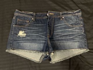 (Category: ) located in . Submitted by kichik19 (Listing ID 1171343464, Image 1). Description: .