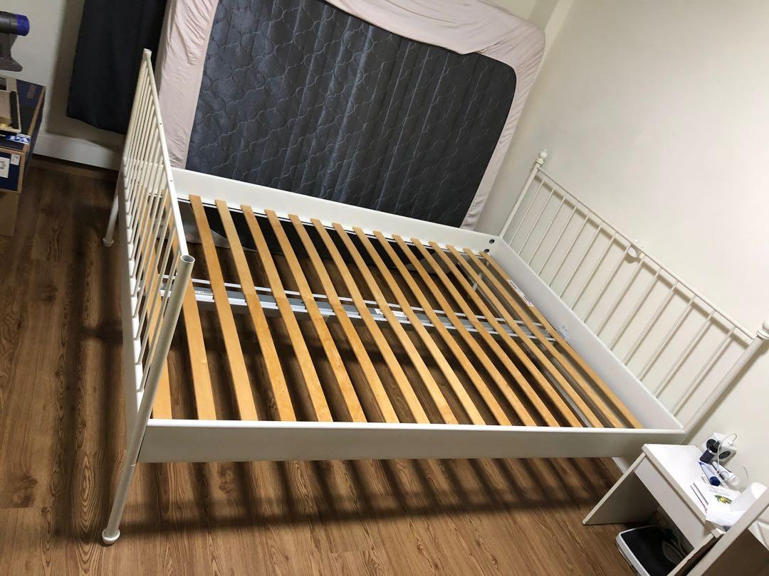 Bed frame queen pick best sale up