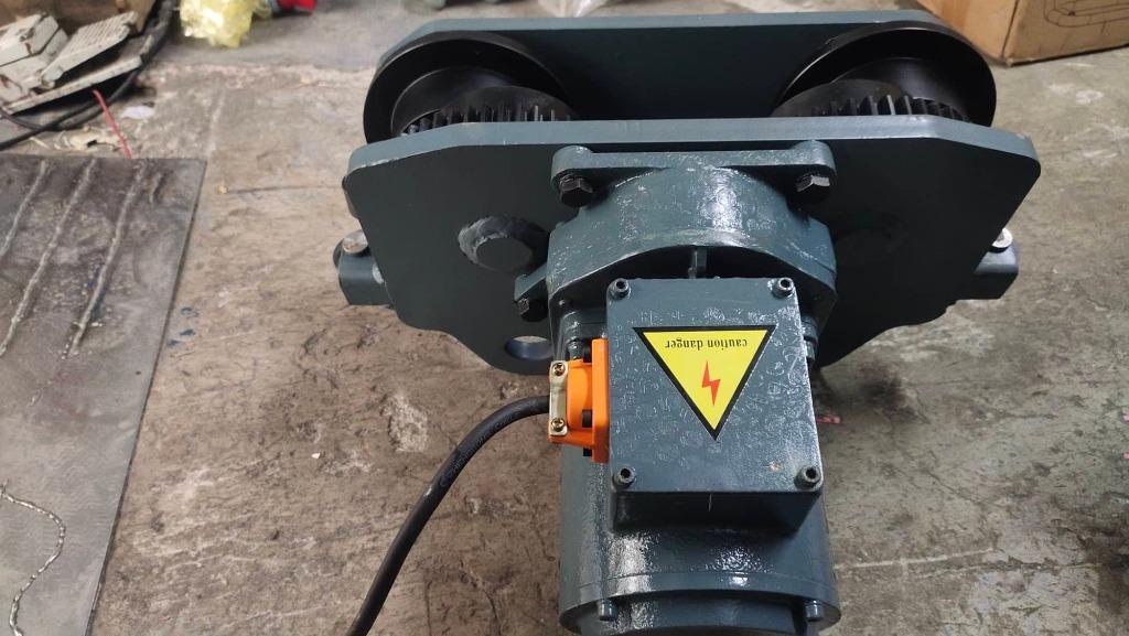 Hitachi Motorized Trolley, Commercial & Industrial, Industrial ...