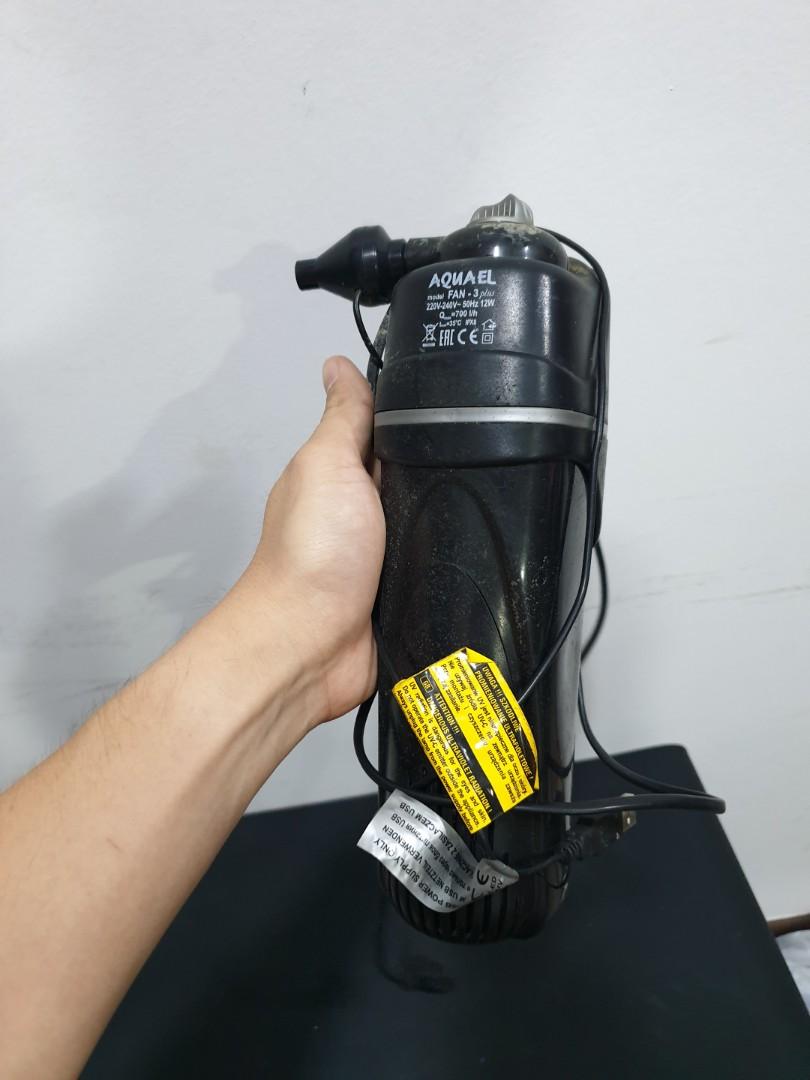 Internal filter (Category: Homes & Other Pet Accessories) located in Singapore. Submitted by jakky07 (Listing ID 1171343704, Image 1). Description: 700l/h internal filter well working condition just need a good wash.
