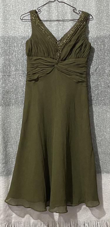 Jones New York Army Green Evening Dress Women s Fashion Dresses Sets Evening dresses gowns on Carousell