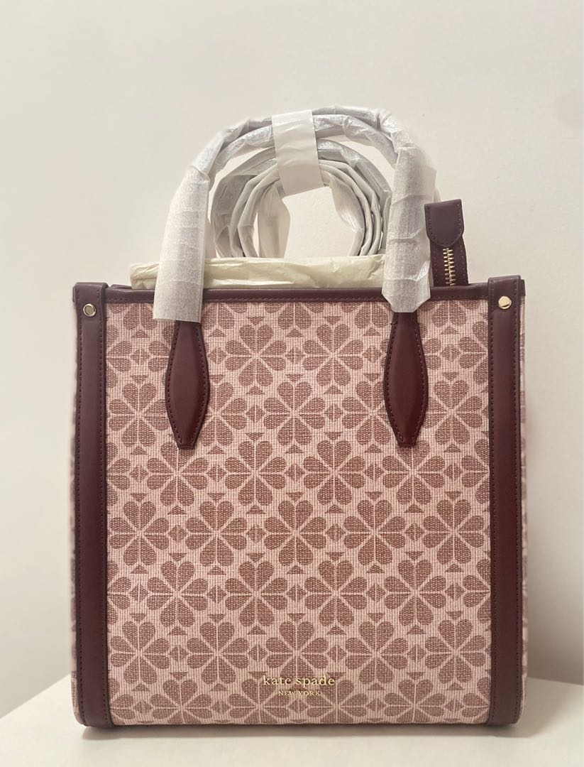 Kate spade book tote, Women's Fashion, Bags & Wallets, Shoulder Bags on Carousell