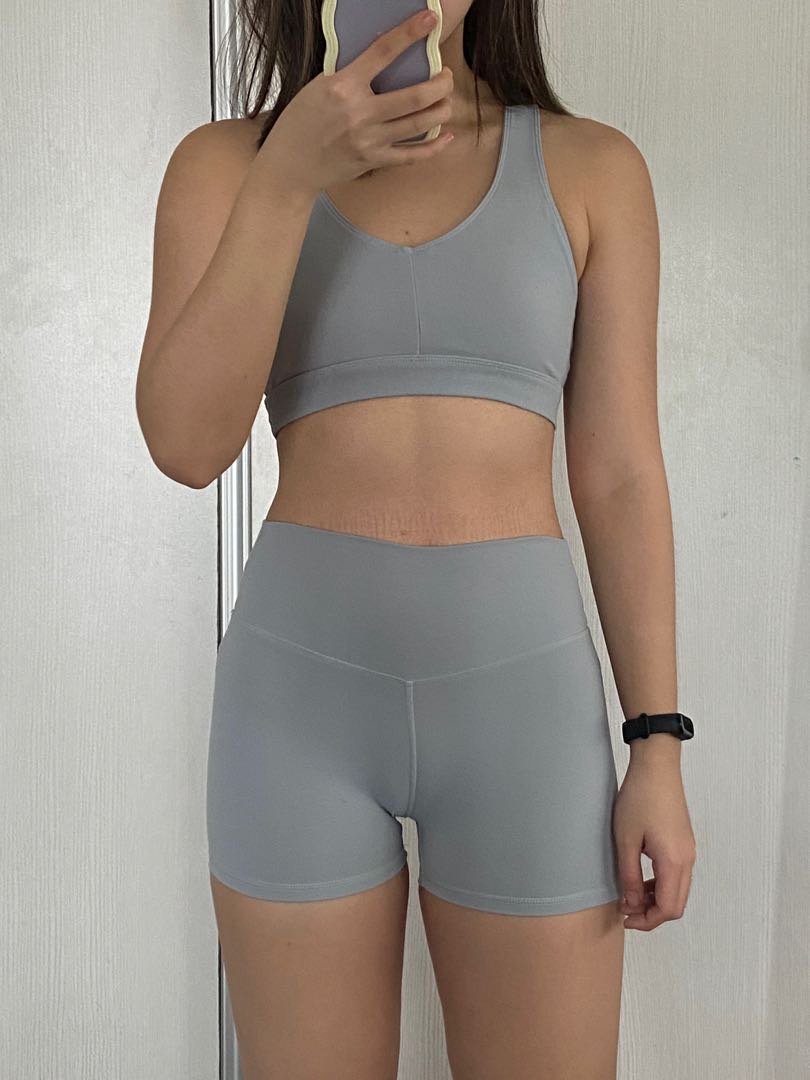 Light Blue Yoga Workout Set, Women's Fashion, Activewear on Carousell